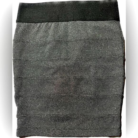 3 FOR $15 🙌🏼 Charlotte Russe size small bandage black graphite sexy mini skirt - Picture 1 of 3